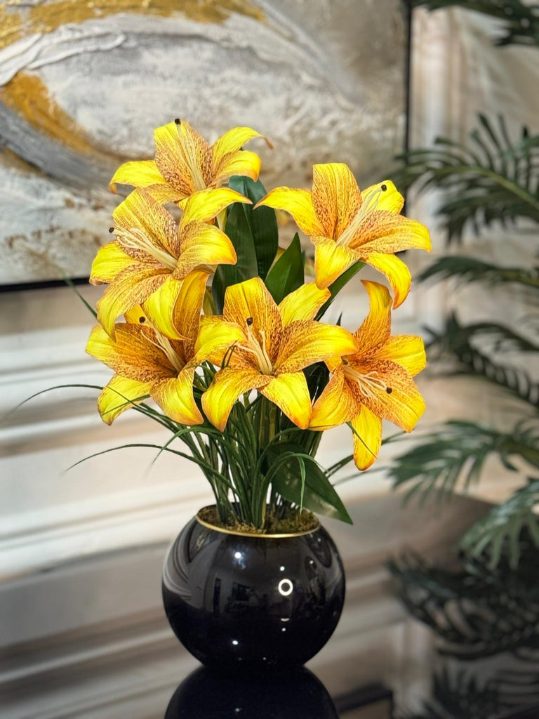 Yapay Lilyum Tanzimli Cam Vazo No:6